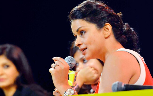 Mind Rocks: ... जब स्टेज पर रो पड़ीं गुल पनाग