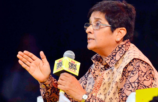 Mind Rocks: ... जब स्टेज पर रो पड़ीं गुल पनाग