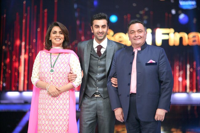 रणबीर, ऋषि और नीतू कपूर की झलक...