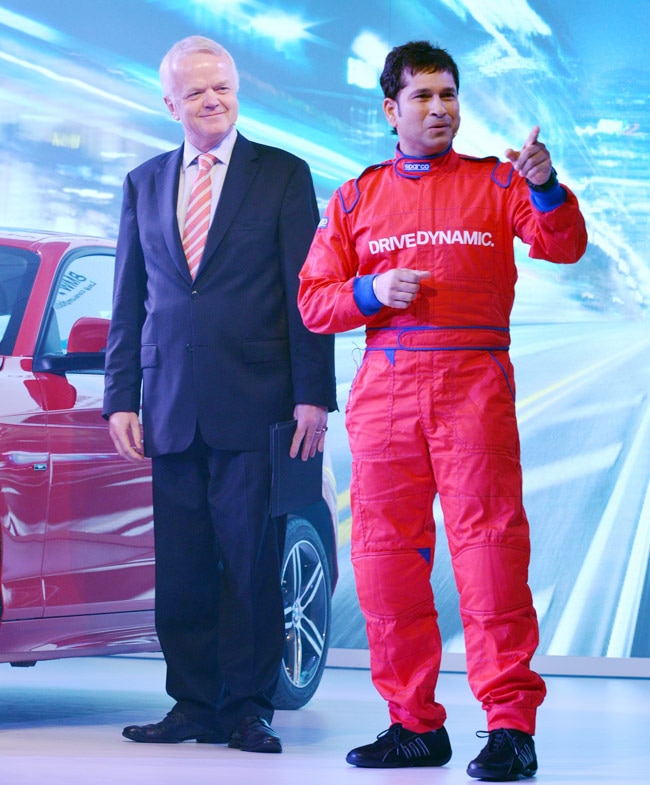 तेंदुलकर ने लॉन्च की भारत में BMW 1 सीरीज