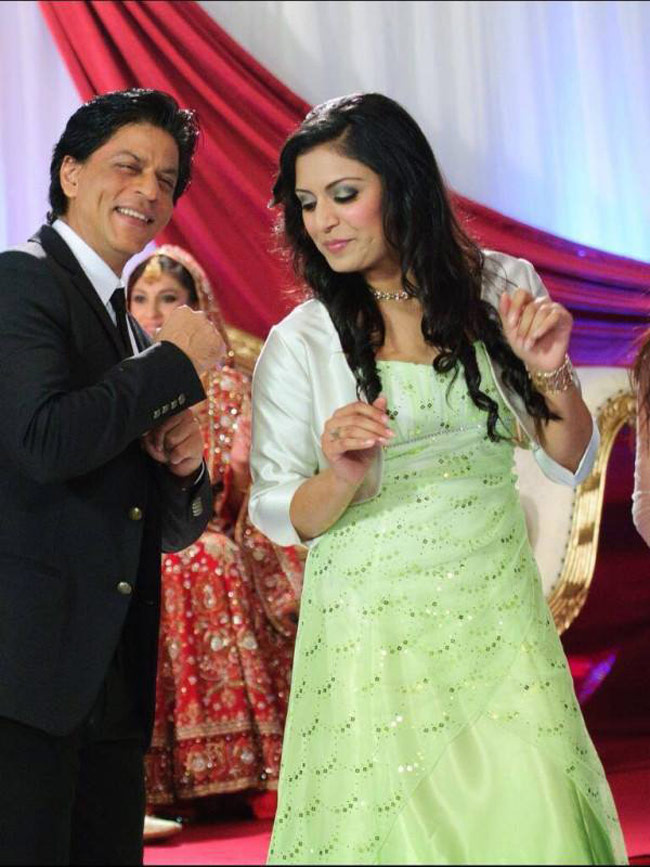 लंदन की एक शादी में शाहरुख-कटरीना ने जमकर लगाए ठुमके