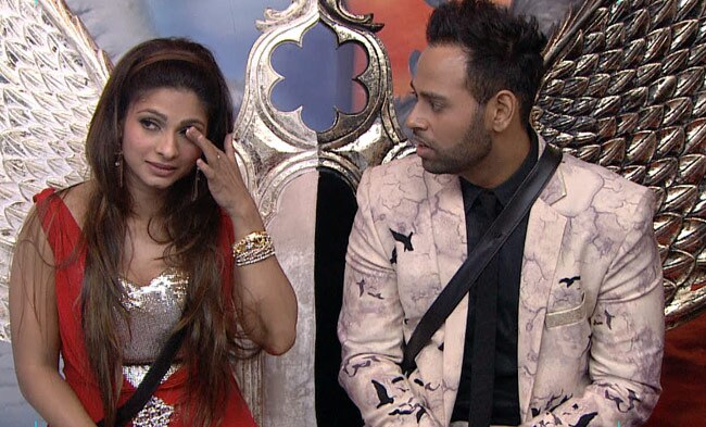 तस्वीरों में Bigg Boss के घर का पहला दिन