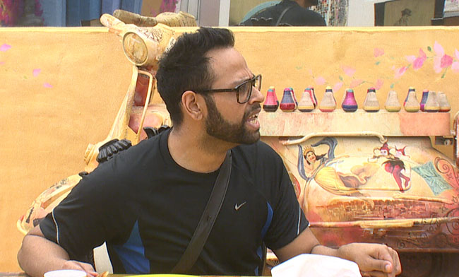 Bigg Boss के नए टास्‍क में बनी गौहर-तनिषा की जोड़ी