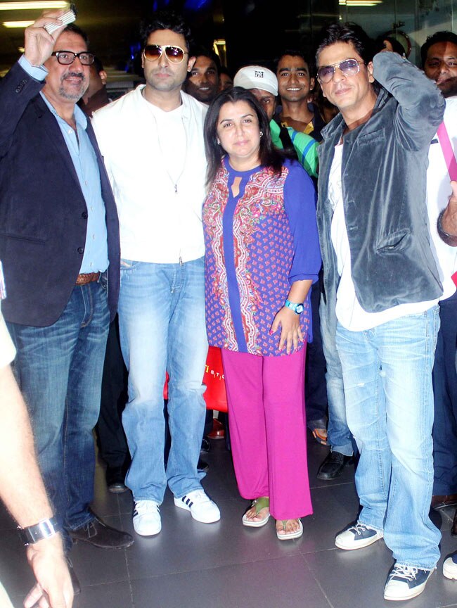 'Happy New Year' की दुबई शूटिंग पूरी, सितारे लौटे मुंबई