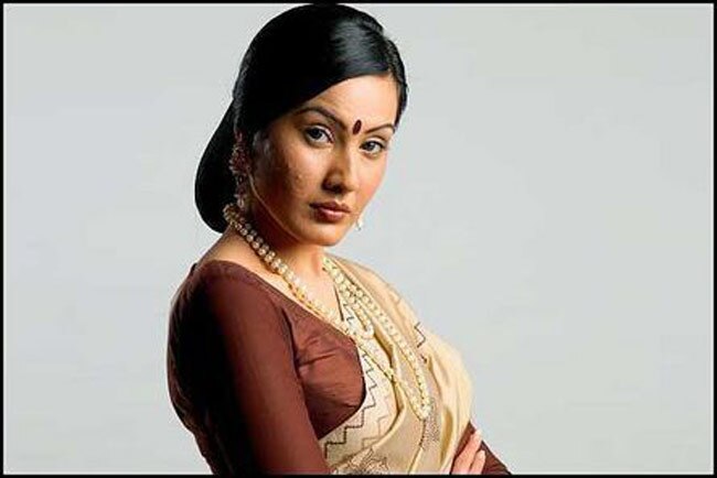 तस्‍वीरों में देखें कौन-कौन हैं बिग बॉस के घर में...