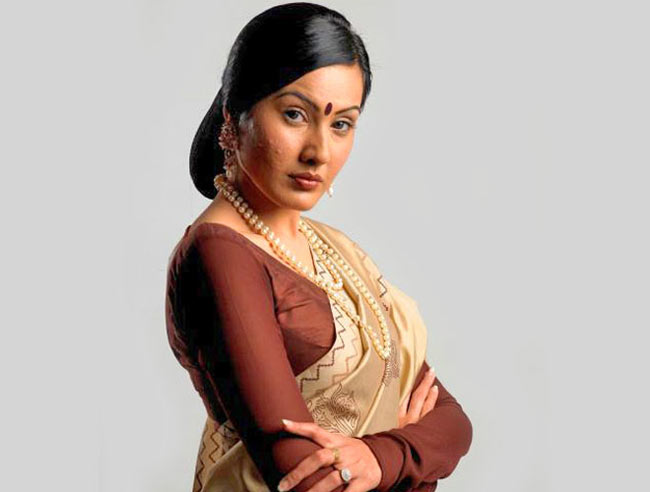 बिग बॉस के कंट्रोवर्शियल घरवालों को हमारी मुफ्त की सलाह