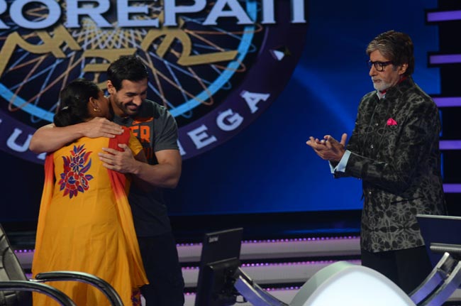 ...जब Big B के सामने हॉट सीट पर होंगे सोनू निगम