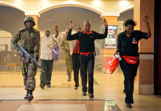 तस्‍वीरों में देखें कैसे केन्‍या में हुआ आतंकी हमला