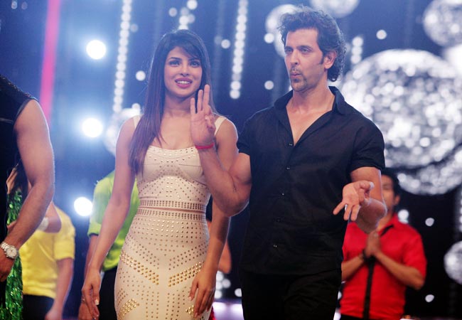 ‘झलक...’ के ग्रैंड फिनाले में खूब थिरके रितिक और प्रियंका