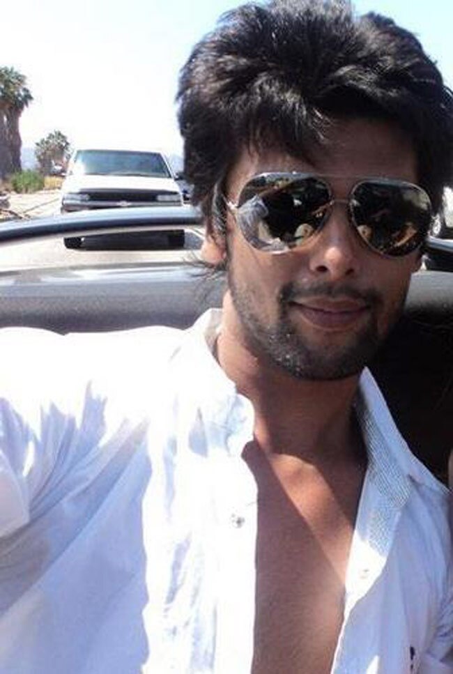 तस्‍वीरों में देखें कौन-कौन हैं बिग बॉस के घर में...