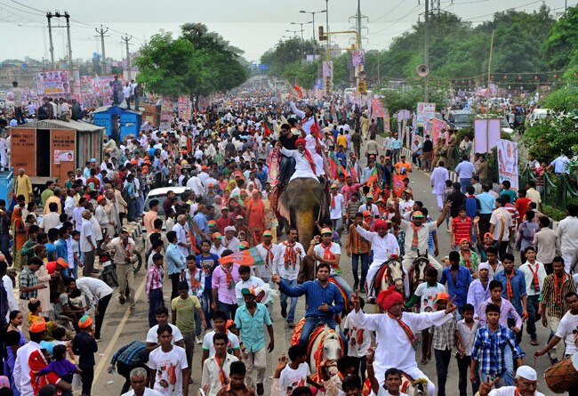 दिल्‍ली में मोदी की रैली: रैली है या कॉन्‍सर्ट?