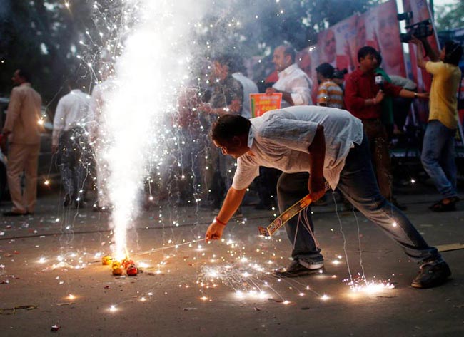 मोदी बने पीएम उम्मीदवार, कार्यकर्ताओं ने मनाया जश्‍न