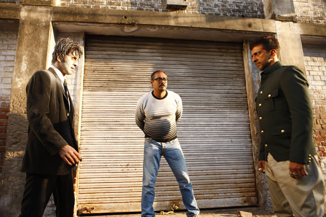 फिल्‍म 'बेशरम' में देखिए रणबीर कपूर की बदमाशियां