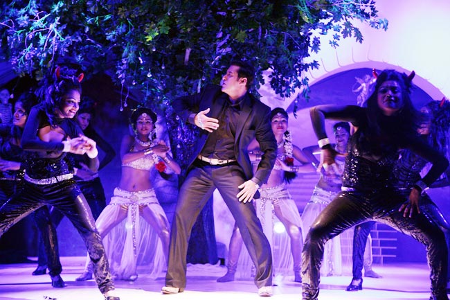 Bigg Boss-7: जन्‍नत-जहन्‍नुम का फलसफा लेकर आ रहे हैं सलमान