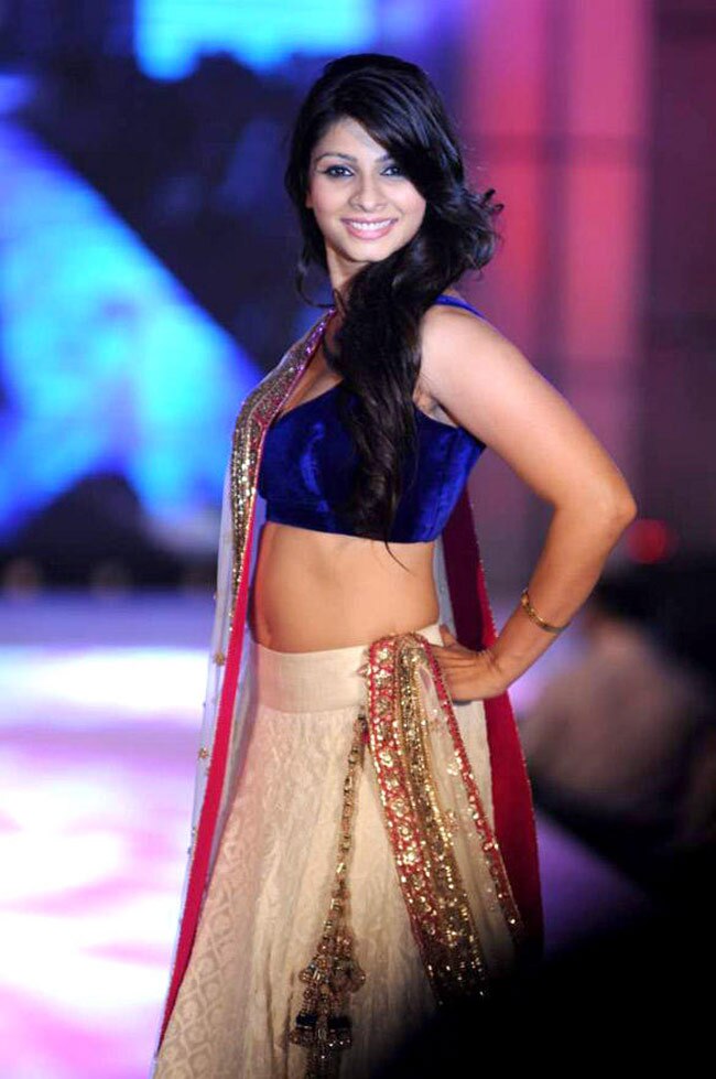 बिग बॉस के कंट्रोवर्शियल घरवालों को हमारी मुफ्त की सलाह