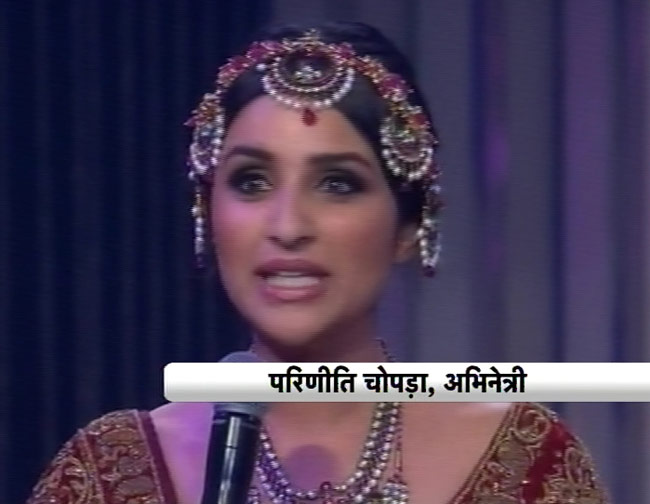 रैंप पर यश की 9 हसीनाओं का जलवा