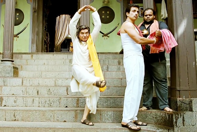 सोनाक्षी-शाहिद की 'आर...राजकुमार' का First Look