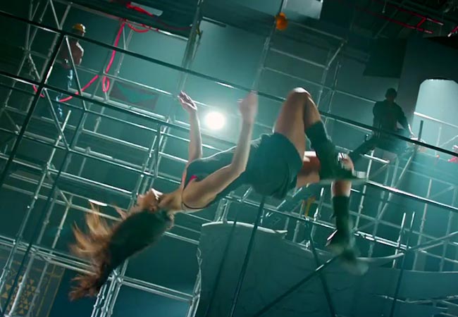 तस्‍वीरों में देखें 'धूम-3' की 'धूम'