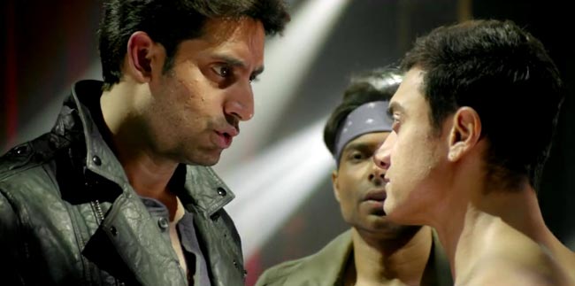 तस्‍वीरों में देखें 'धूम-3' की 'धूम'