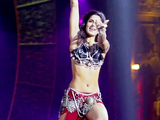 तस्‍वीरों में देखें 'धूम-3' की 'धूम'