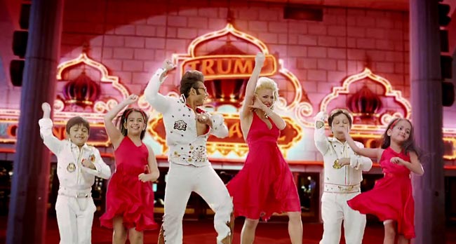 तस्‍वीरों में देखें 'धूम-3' की 'धूम'