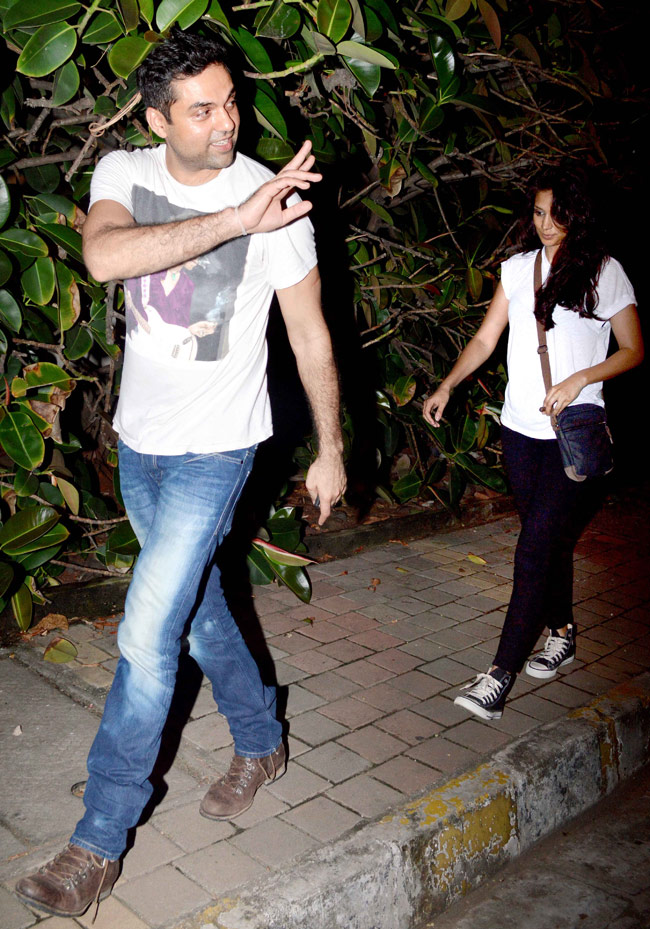 जोया अख्‍तर की पार्टी में नजर आए अभय-रणवीर सिंह