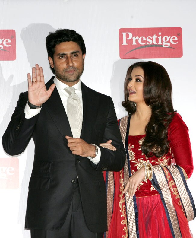 अभिषेक-ऐश्वर्या के बीच 'आंखों ही आंखों में इशारा हो गया...'