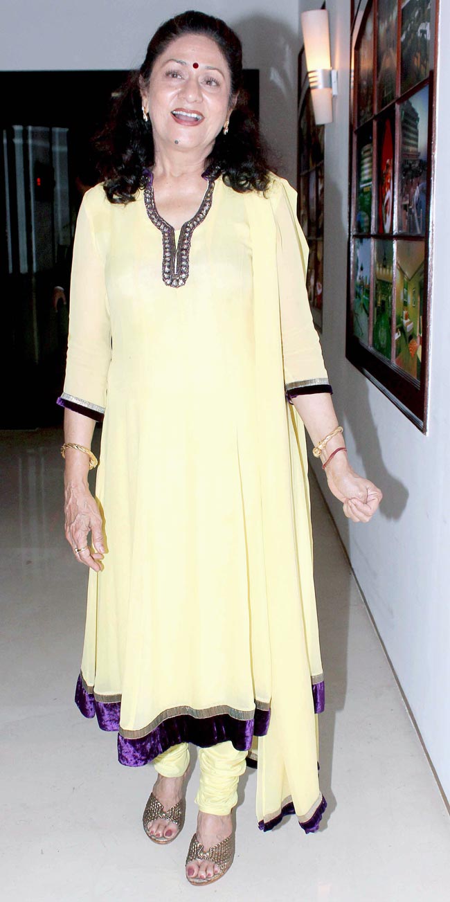 ग्रैंड मस्ती की टीम ने मनाया कामयाबी का जश्न