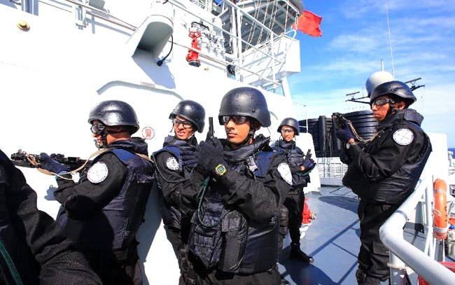 EXCLUSIVE फोटो: एक साथ समुद्र में उतरे भारत-चीन