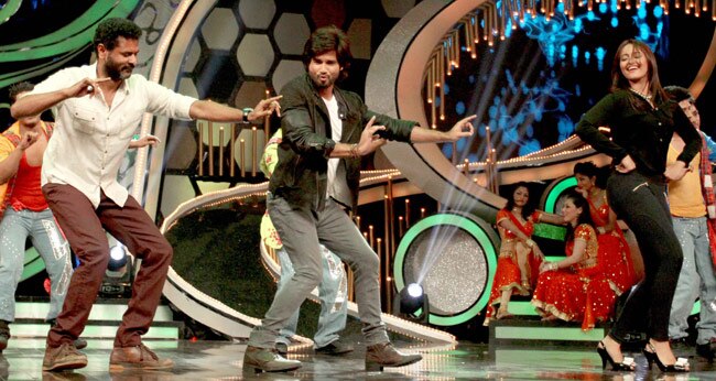 ...और फिर जमकर झूमे सोनाक्षी, शाहिद और प्रभुदेवा
