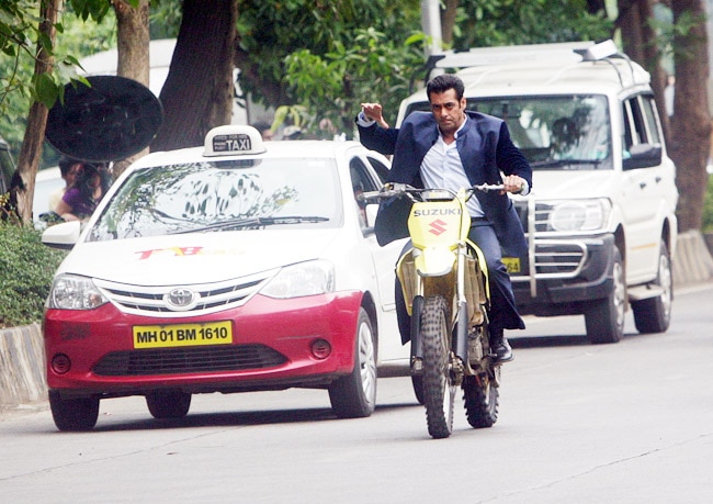 ट्रैफिक के बीच में सलमान ने की फिल्‍म की शूटिंग