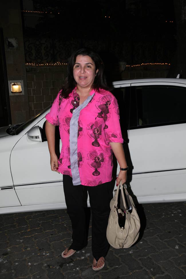 जरा सेलिब्रिटीज के करवा चौथ पर डालिये नजर...