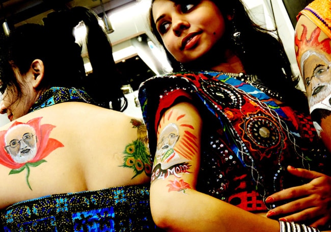 गुजरात में मोदी टैटू का जलवा