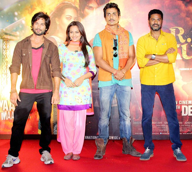 'R... Rajkumar' में रफ एंड टफ नजर आएंगे शाहिद