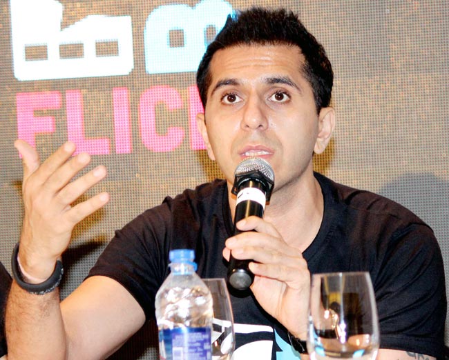 फरहान और रितेश ने लॉन्च की 'Flick Bay' वेबसाइट