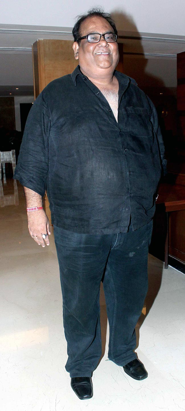 ग्रैंड मस्ती की टीम ने मनाया कामयाबी का जश्न