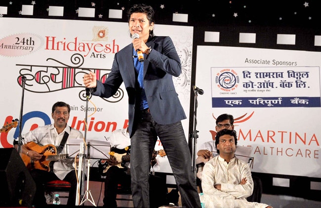 हृदयनाथ लाइफटाइम अचीवमेंट अवॉर्ड से सम्‍मानित हुए अमिताभ बच्‍चन