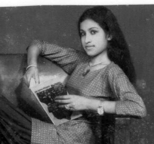 तस्लीमा ने ट्विटर पर डाली अपनी बाली उमर की फोटो