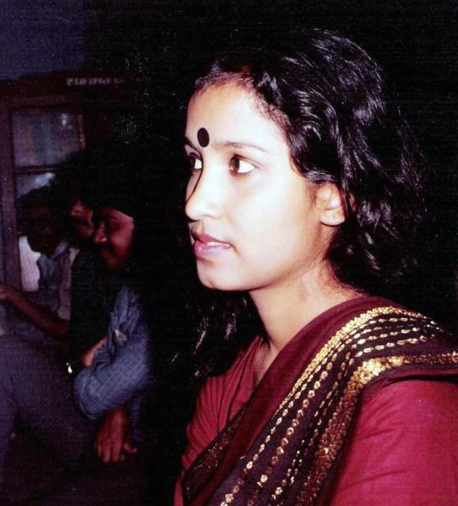 तस्लीमा ने ट्विटर पर डाली अपनी बाली उमर की फोटो