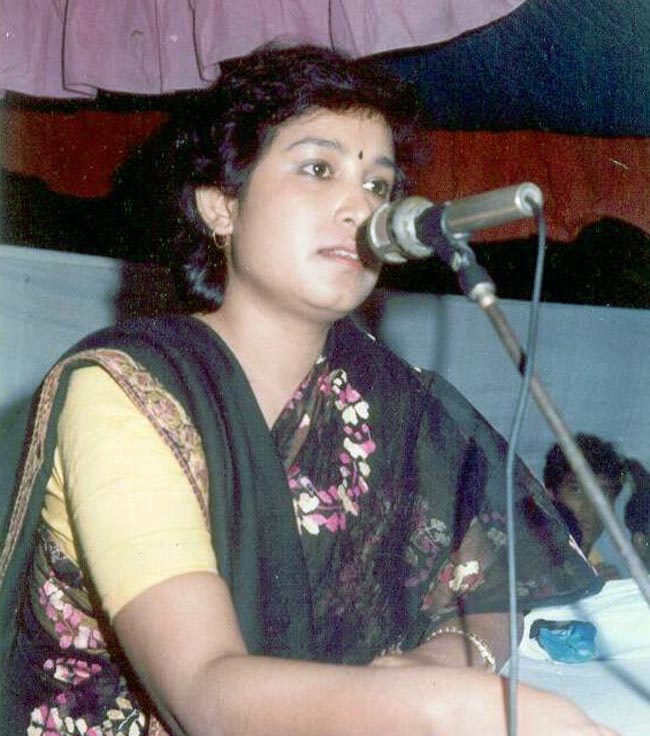 तस्लीमा ने ट्विटर पर डाली अपनी बाली उमर की फोटो