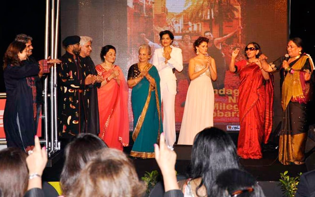 Uff Yoo Maa: पुराने और नए खूबसूरत चेहरों का कॉकटेल