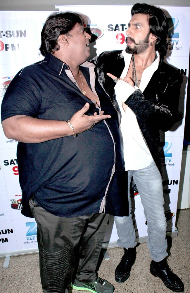 रणवीर सिंह अकेले कर रहे हैं 'राम लीला' का प्रमोशन