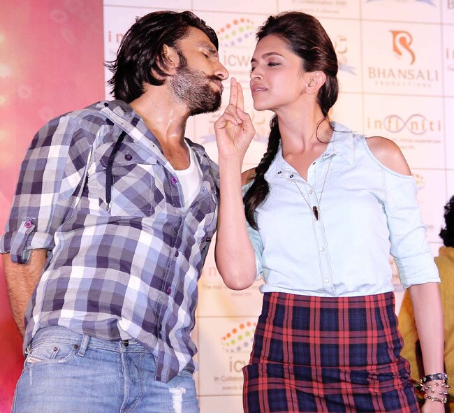 राम-लीला के प्रमोशन में रणवीर-दीपिका के रंग | बिना मेकअप हसीनाएं