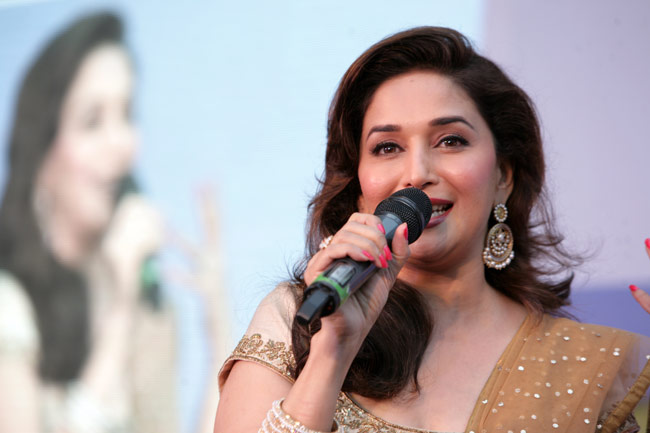 डायबटीज पेशेंट्स के लिए आगे आईं माधुरी