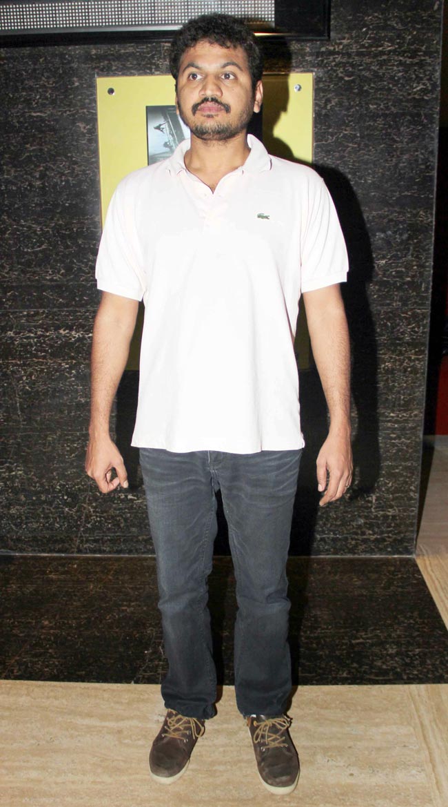 अब बॉलीवुड में होगा 'टोटल सियापा'  | बॉलीवुड 2013