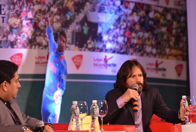 सचिन को सारे दिग्गजों का सलाम | सचिन के शतकों की कहानी