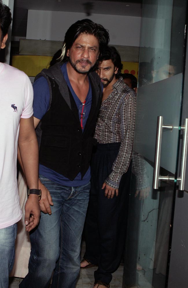 अपने नए लुक में नजर आए शाहरुख खान!