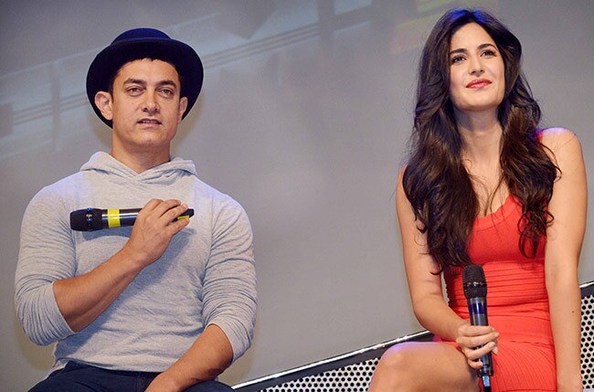 आमिर-कैटरीना ने लॉन्च की 'धूम-3' पर बनी डॉल्स