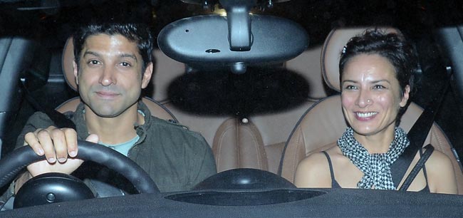 सितारों से रोशन हुई सचिन तेंदुलकर की पार्टी