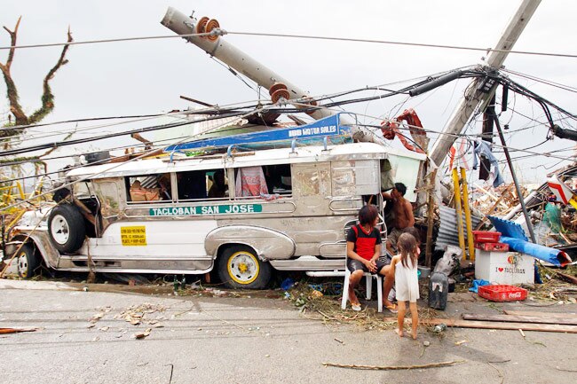 फिलीपींस में तूफान ने बरपाया कहर, 10 हजार से ज्यादा की मौत!